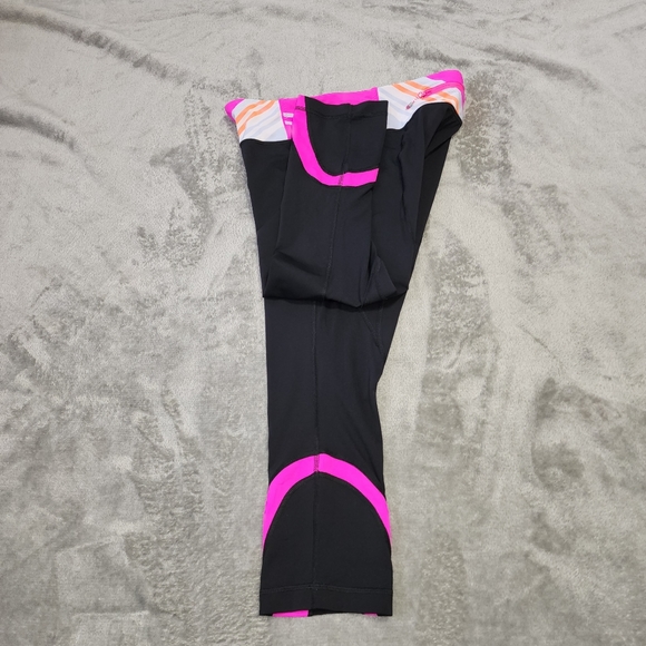 Lululemon black and pink leggings - Picture 6 of 9